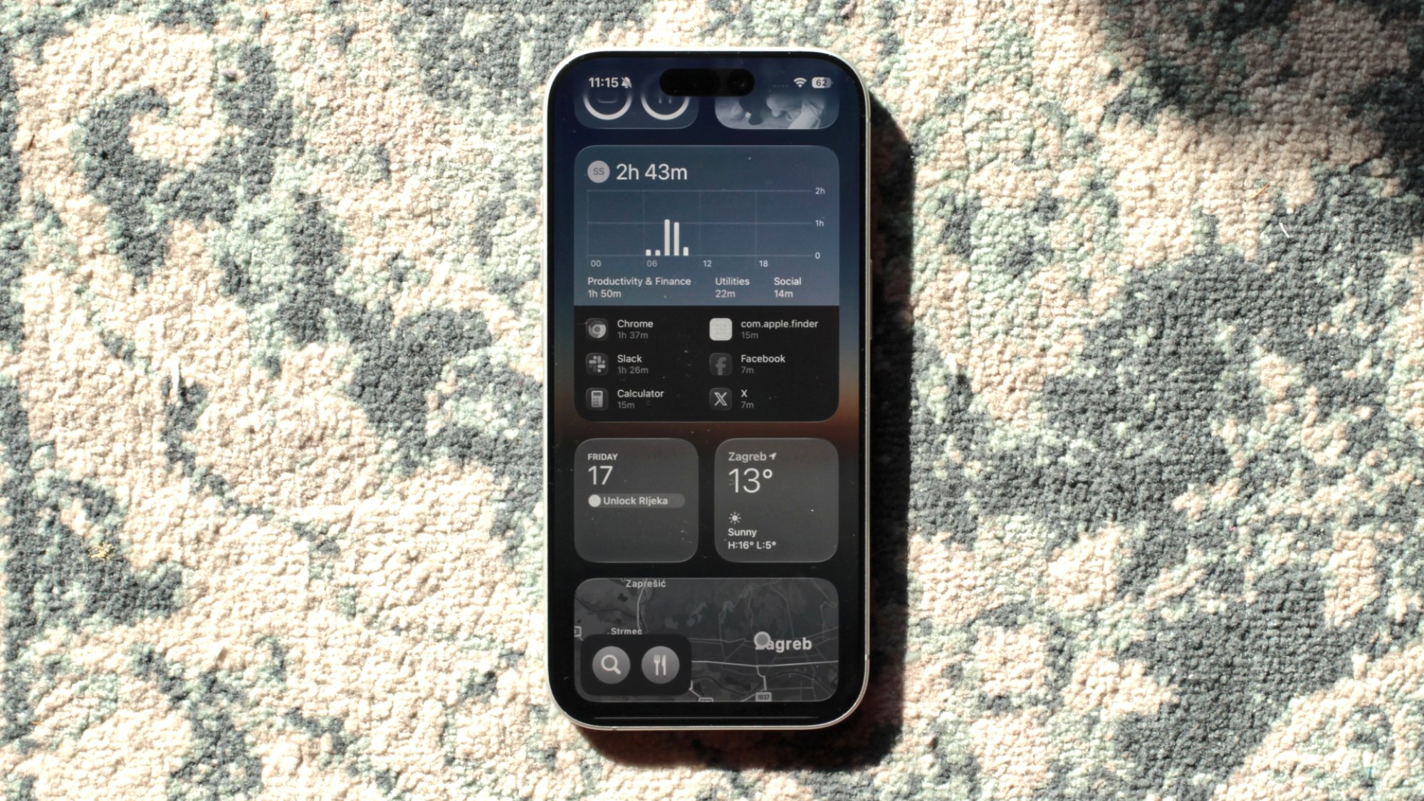Apple iPhone 17