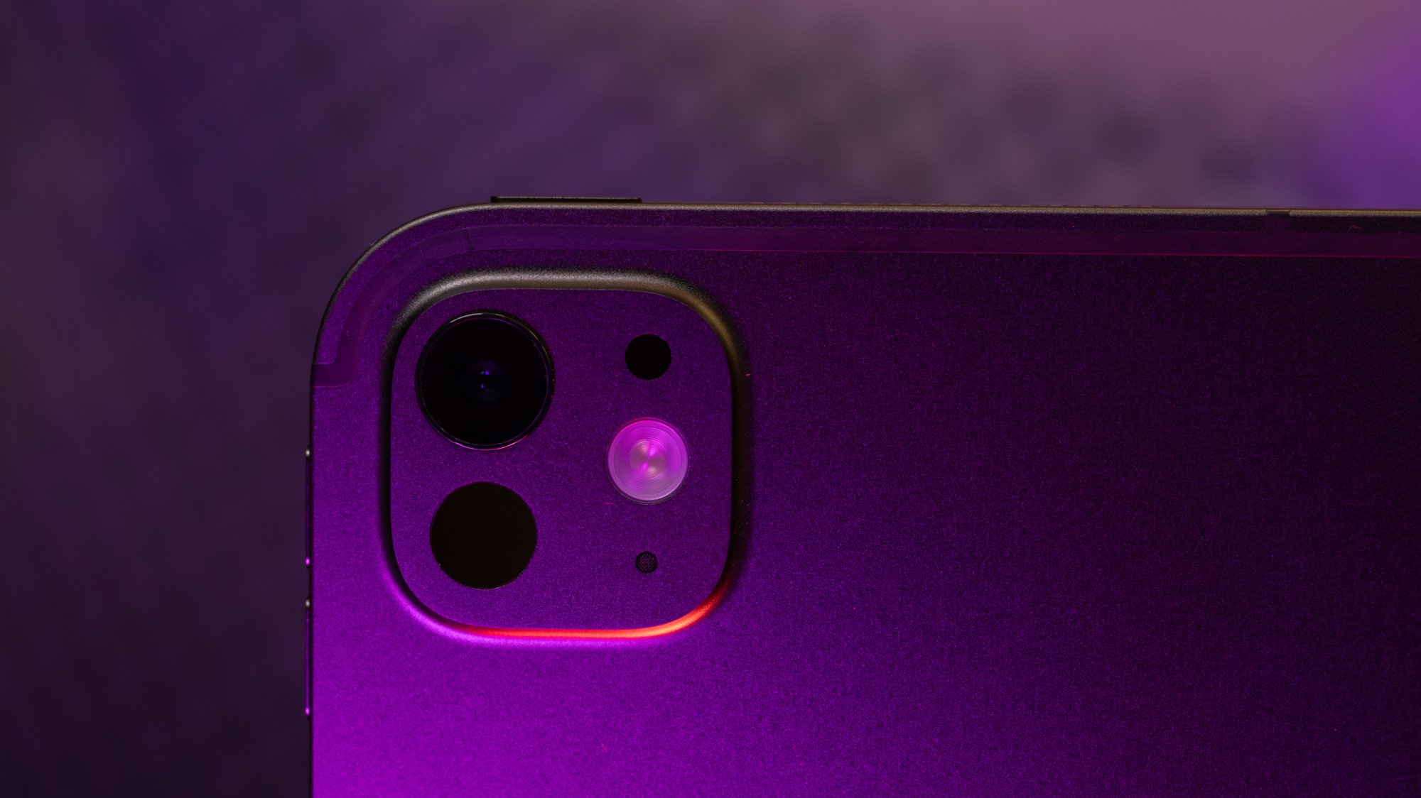 m5 ipad pro rear camera array