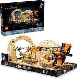 Lego Star Wars Mos Espa Podrace diorama box and built set