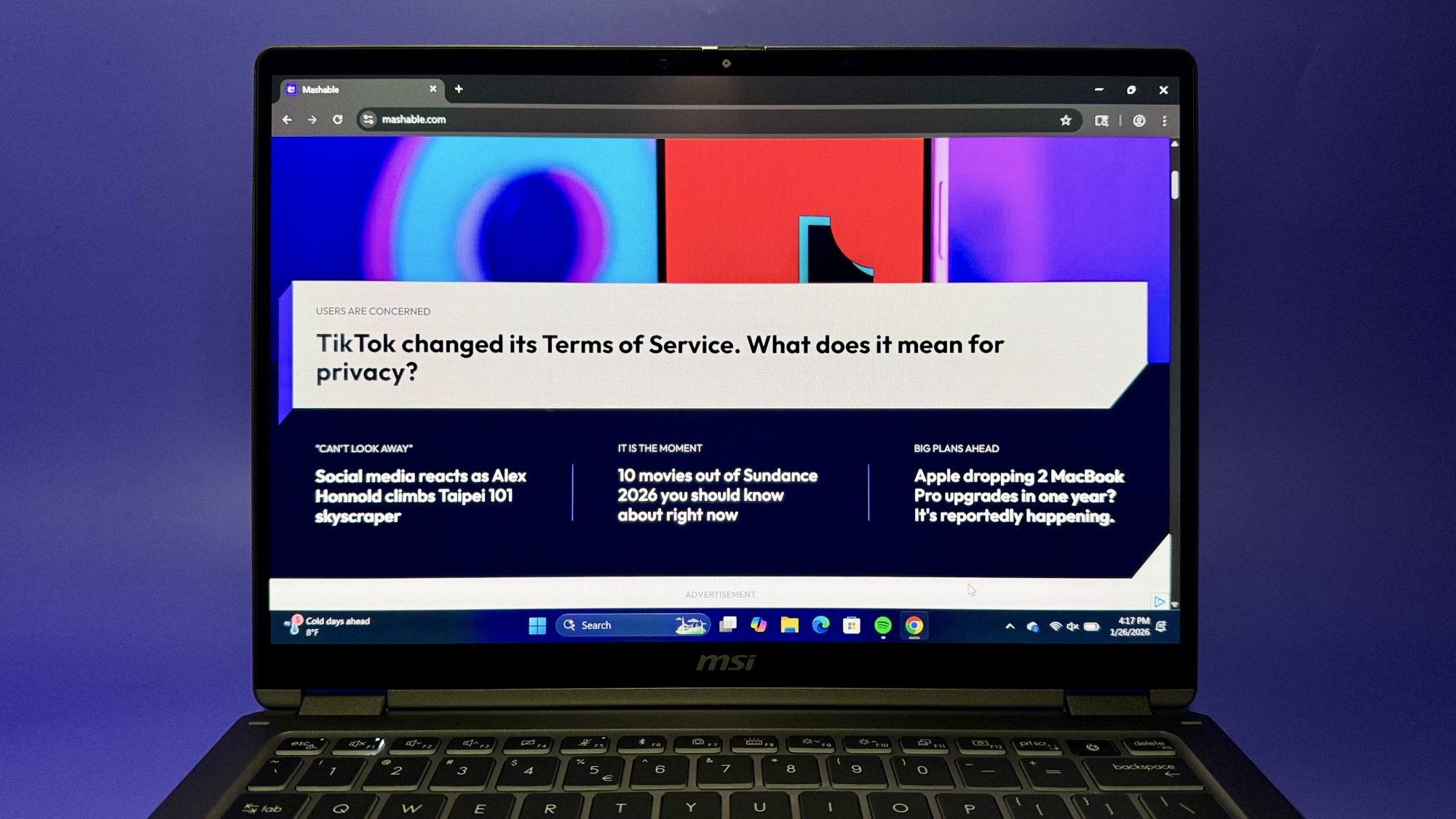 the display of the msi prestige 14 flip ai+