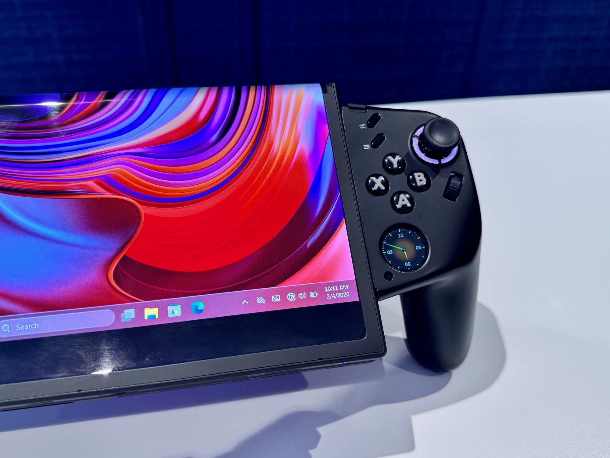 close-up view of controllers on lenovo legion go fold