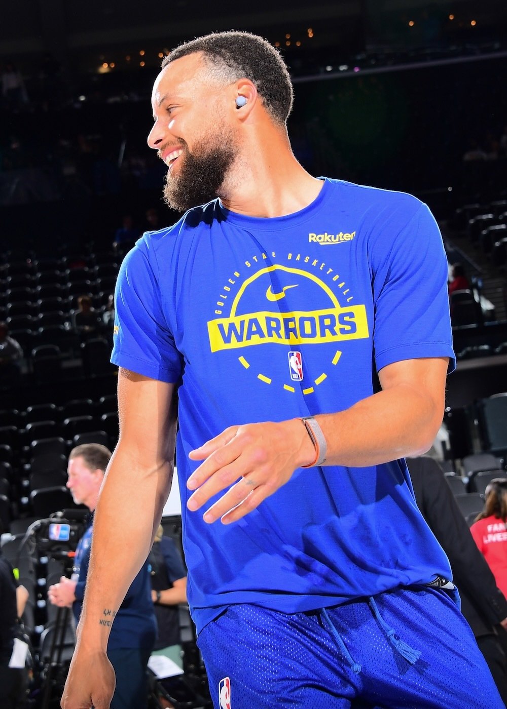 Stephen Curry wears an unreleased Fitbit fitness tracker before a game in Los Angeles on April 15.