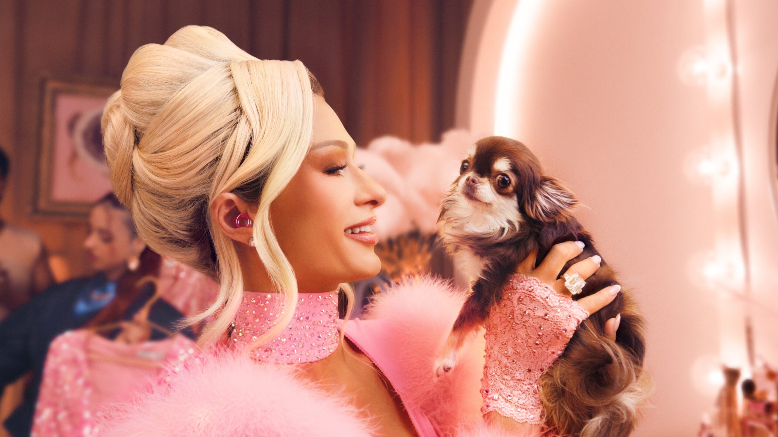 Paris Hilton Loop earplugs