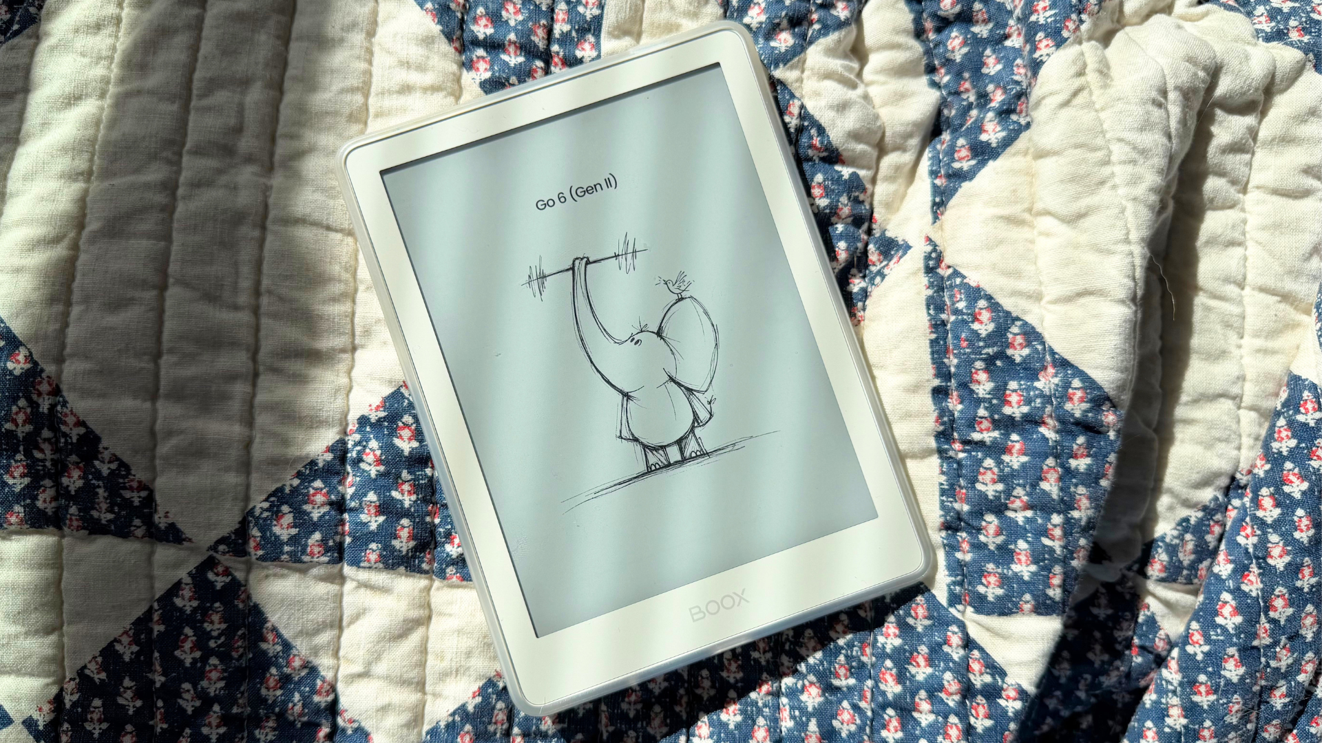 A Boox Go 6 Gen II e-reader